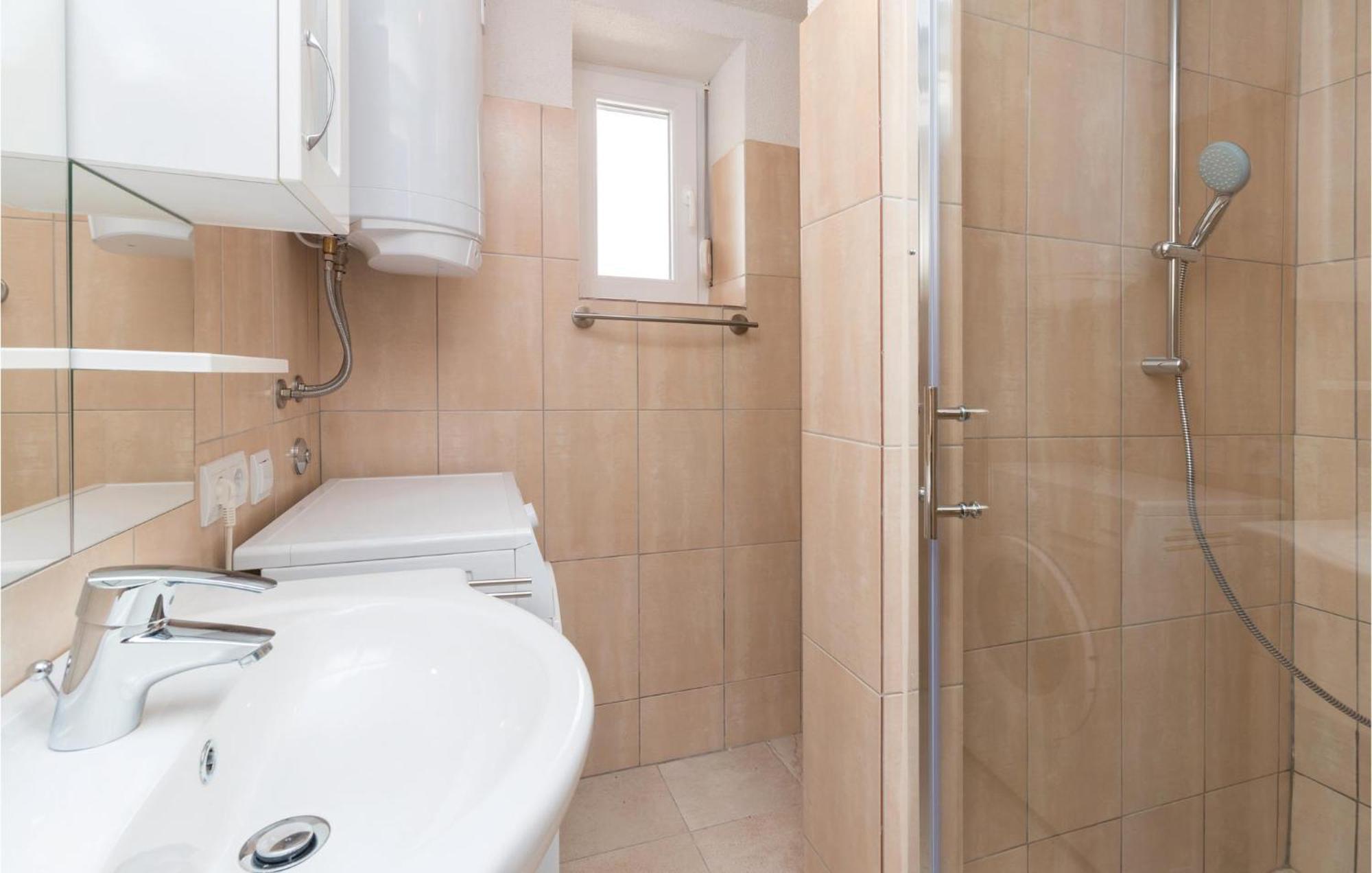 Gorgeous Home In Zadar With Wifi Екстериор снимка