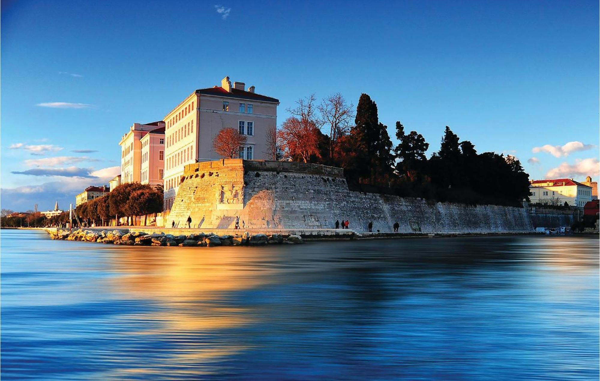 Gorgeous Home In Zadar With Wifi Екстериор снимка