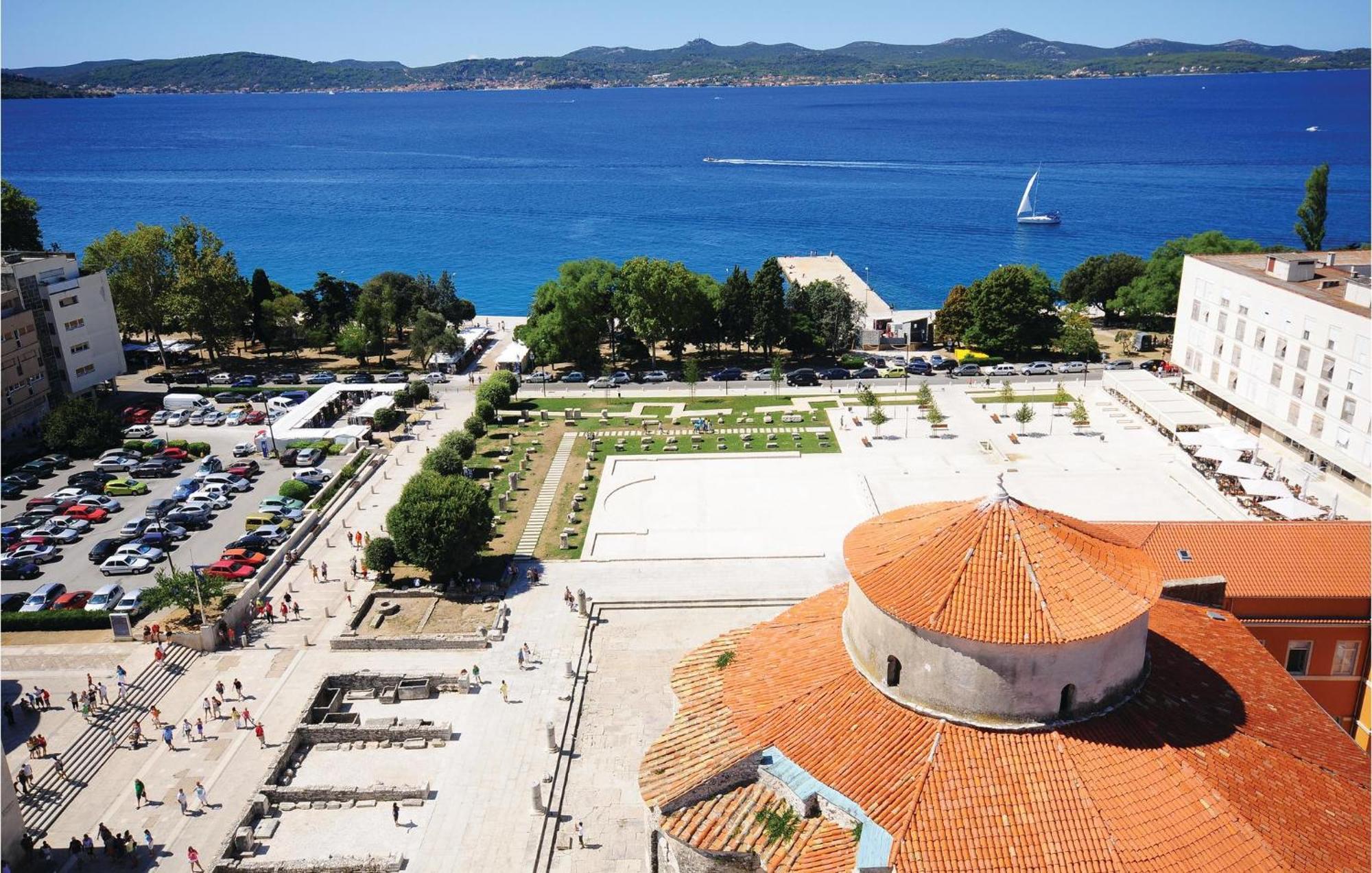Gorgeous Home In Zadar With Wifi Екстериор снимка